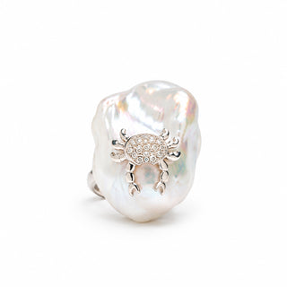 Anello Crab con Perla Barocca in Oro Bianco e Diamanti | Don Alfonso Gioielli Capri
