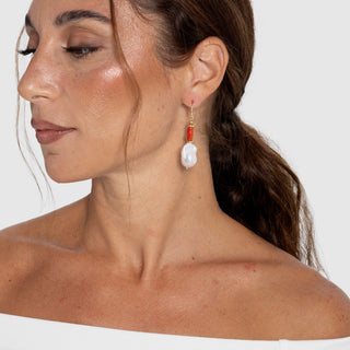 Orecchini Corallo Rosso, Perle Barocche e Oro 18 kt | Handmade in Capri