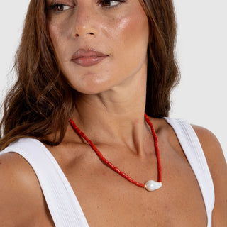 Collana in Corallo Rosso, Perla Barocca e Oro 18 kt – Collezione Handmade in Capri | Don Alfonso Gioielli